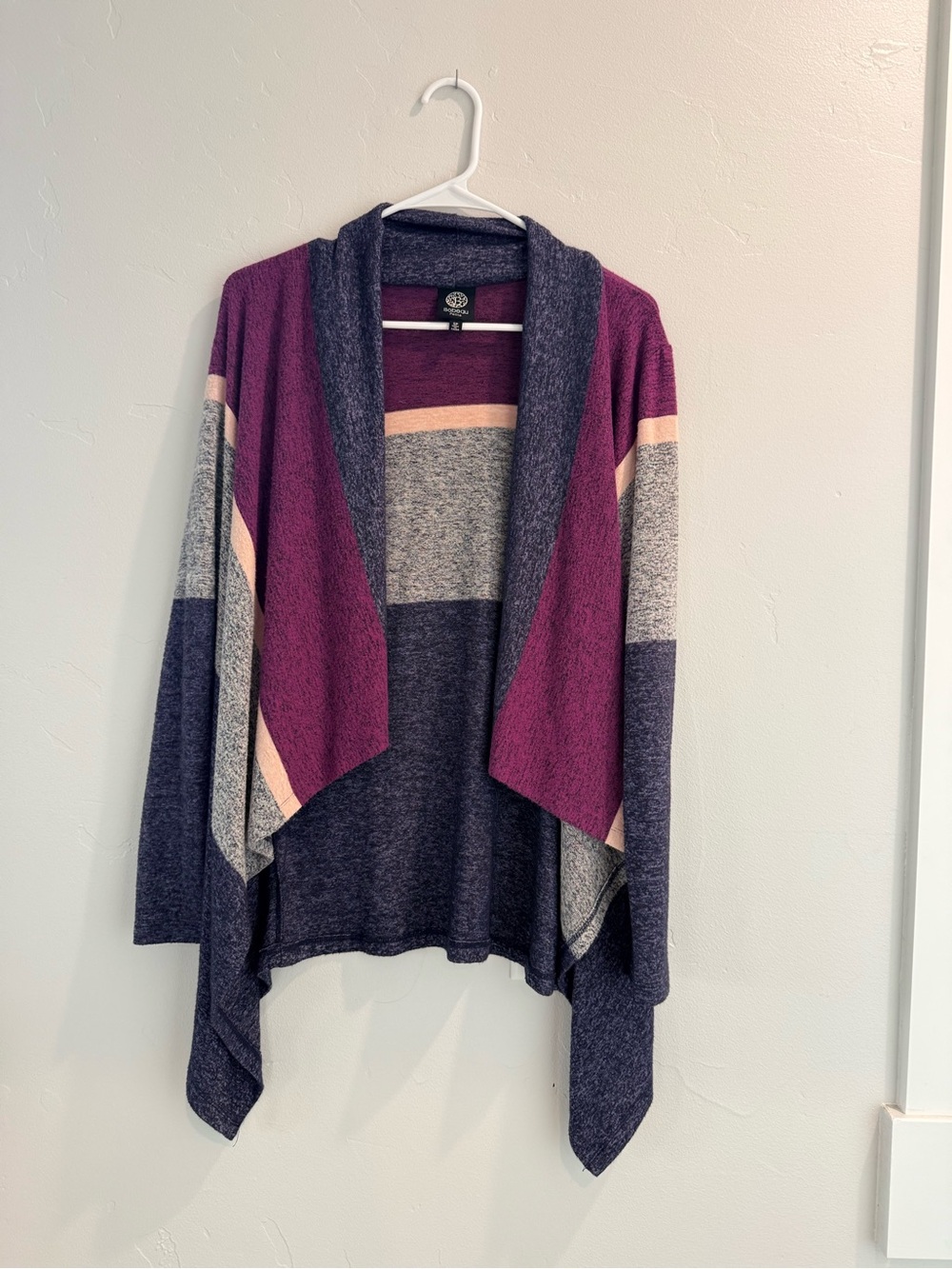 bobeau Open-Front Colorblock Draped Cardigan in Plum, Gray & Cream